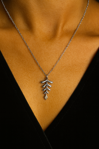 ✨ Minimal Leaf Pendant Necklace 🍃 | 925 Silver Nature-Inspired Charm