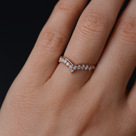 💎 Crown Sparkle Rose Gold Ring