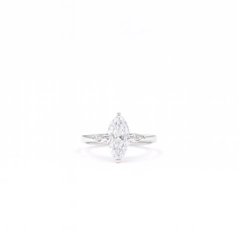 💎 Marquise Elegance Silver Ring
