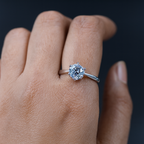 💍 Classic Solitaire Silver Elegance Ring